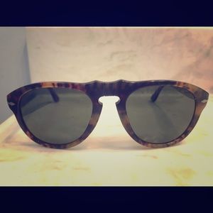Polarized Persol Caffe 52/50